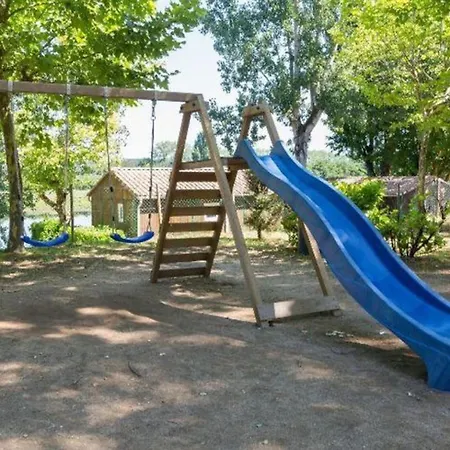 Cosy Avec Terrasse, Ideal Pour 6 Personnes - Api-1-52-610 Campsite Badefols-sur-Dordogne